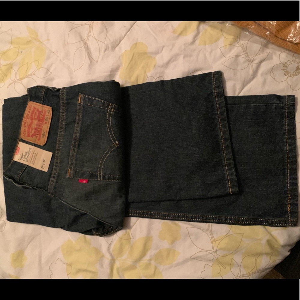 Levi’s men’s jeans 29x32 569 NWT